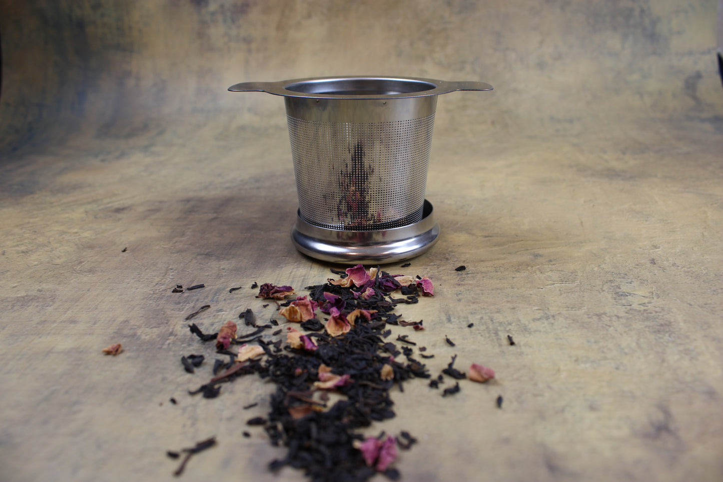 Stainless Steel Loose Leaf Tea Strainer - Single Cup or Tea Pot - Fine Mesh
