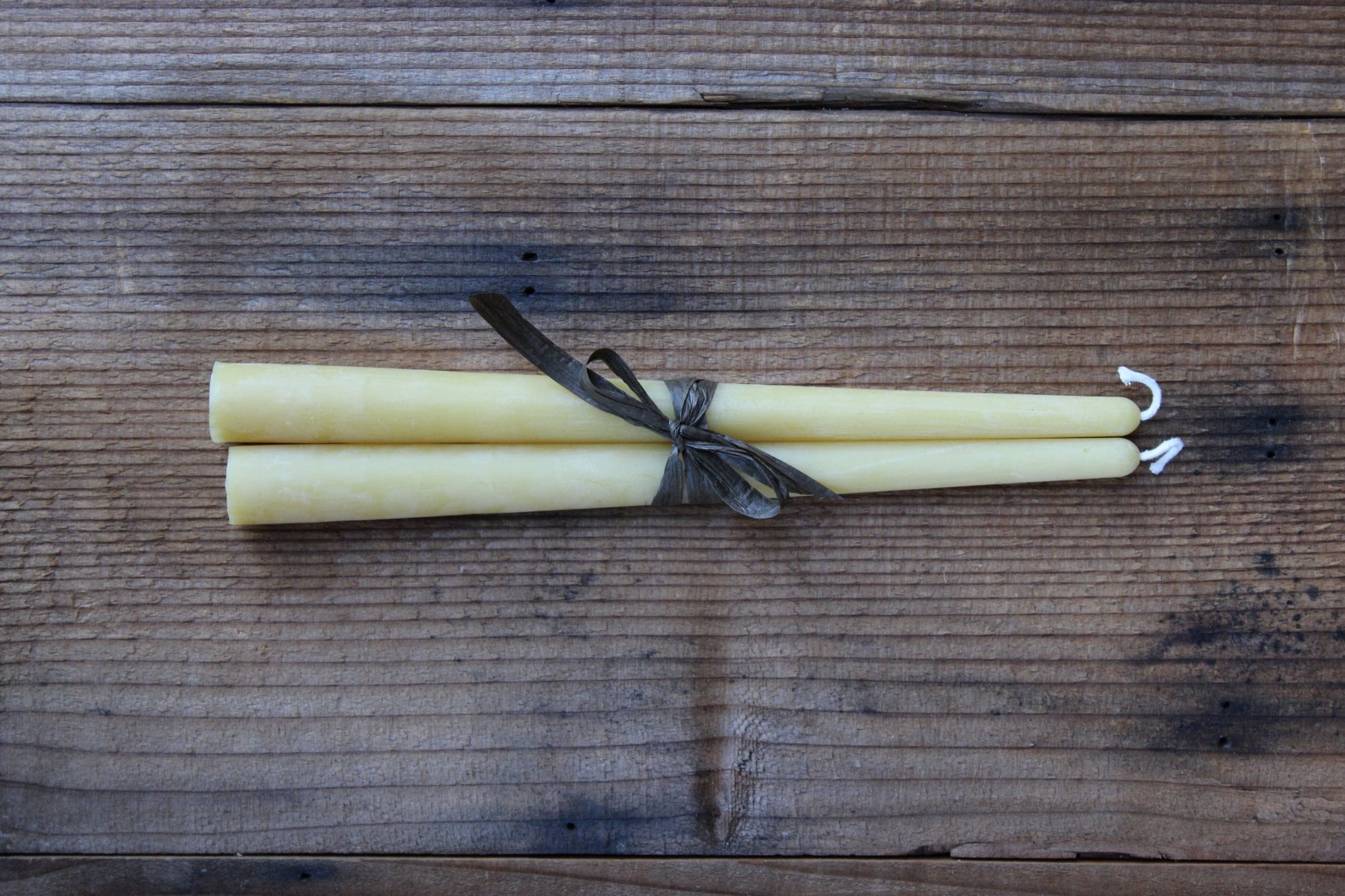 Bees Wax Taper Candle ~ Yellow Bees Wax Candle with Cotton Wick - Blue Sage Family Farm
