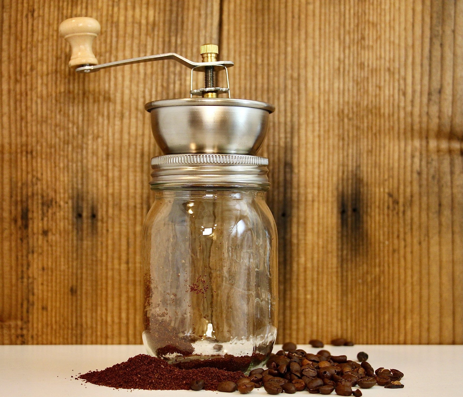 https://bluesagefamilyfarm.com/cdn/shop/products/manual-coffee-grinder-spice-grinder-constructed-of-stainless-steel-with-a-ceramic-burr-grinder-958954.jpg?v=1680747732&width=1946